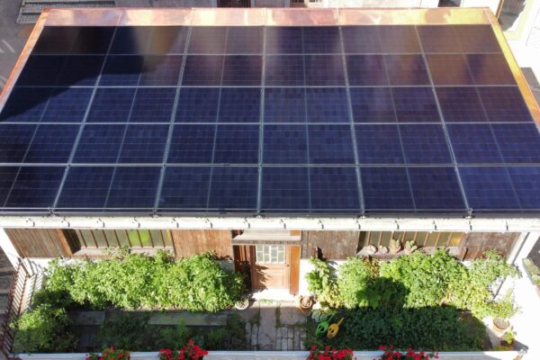 fotovoltaico tetto lamiera rame airolo fronte casa